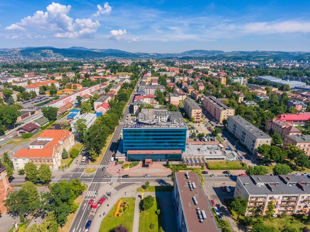 Hotel Beskid Nowy Sącz Dış mekan fotoğraf